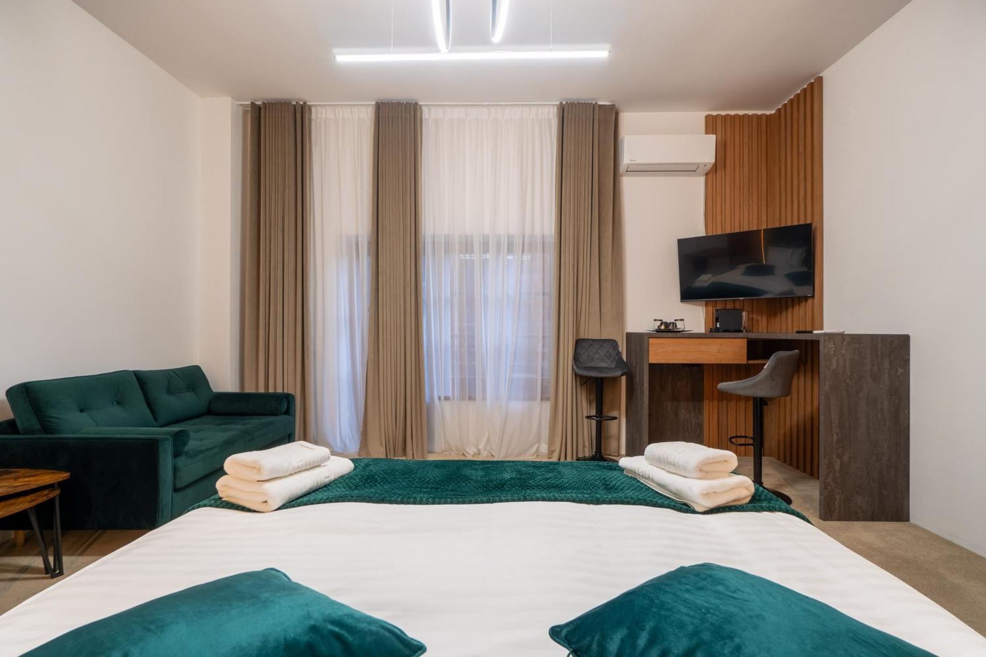 Wanderer Sighisoara Hotel Bagian luar foto
